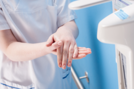 Hygiene im Alltag und in klinischen Einrichtungen